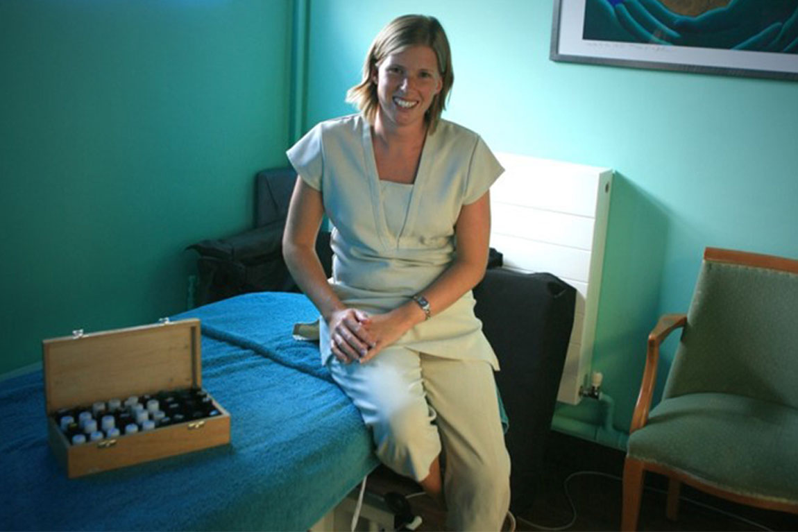 macmillan-unit-_0004_complementary-therapy